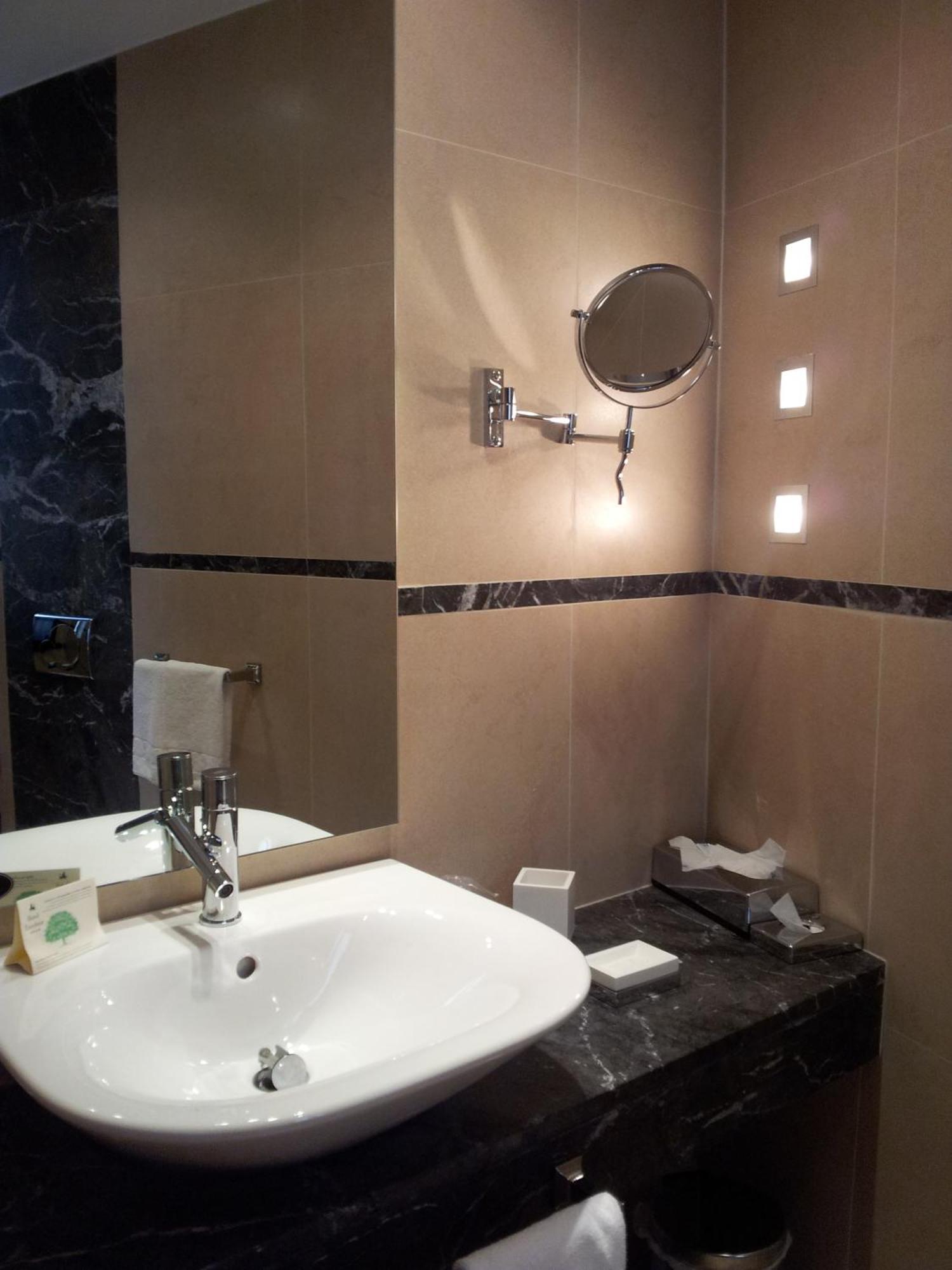 Hotel Excelsior Λα Μανταλένα Εξωτερικό φωτογραφία
