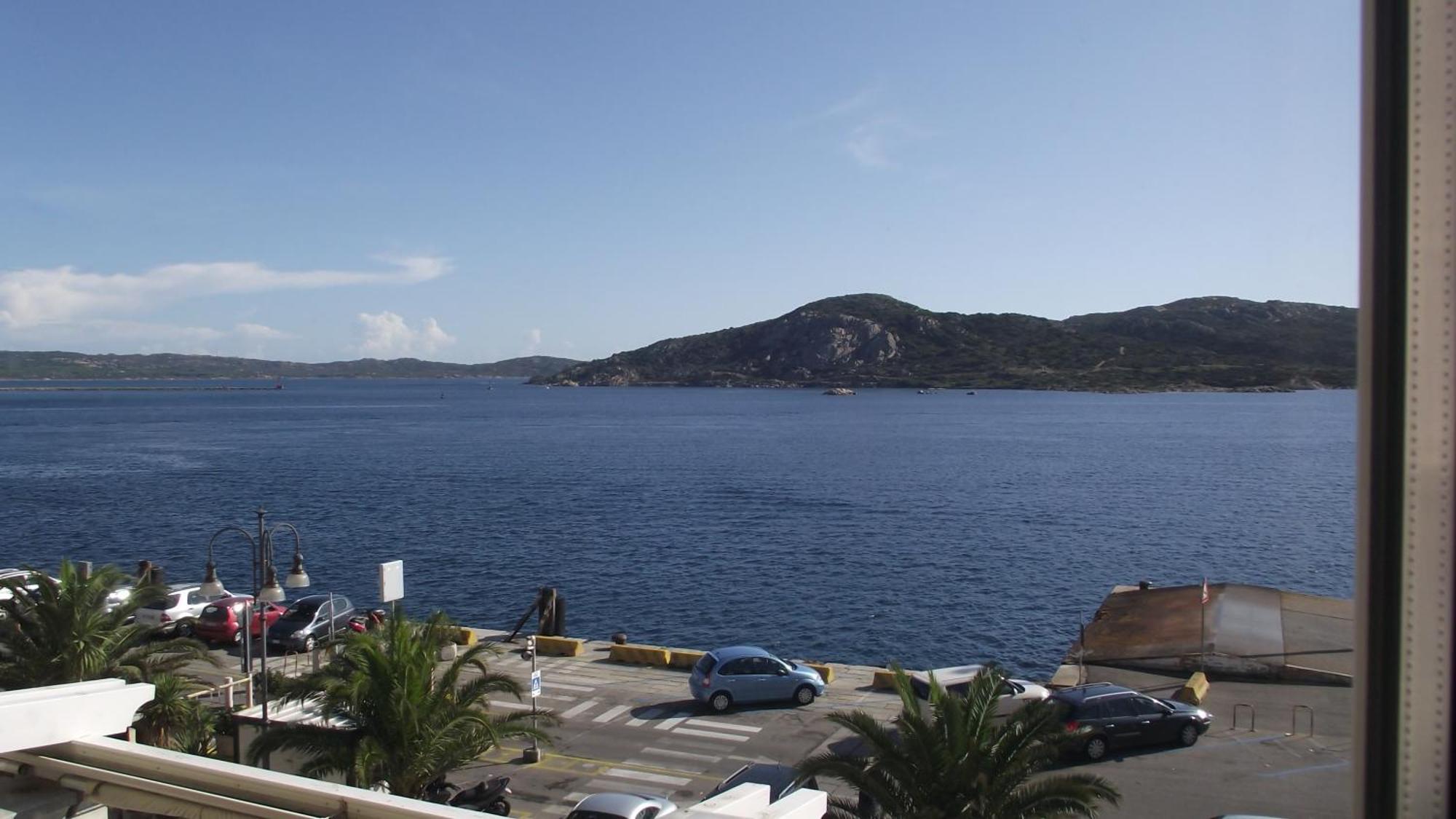 Hotel Excelsior Λα Μανταλένα Εξωτερικό φωτογραφία