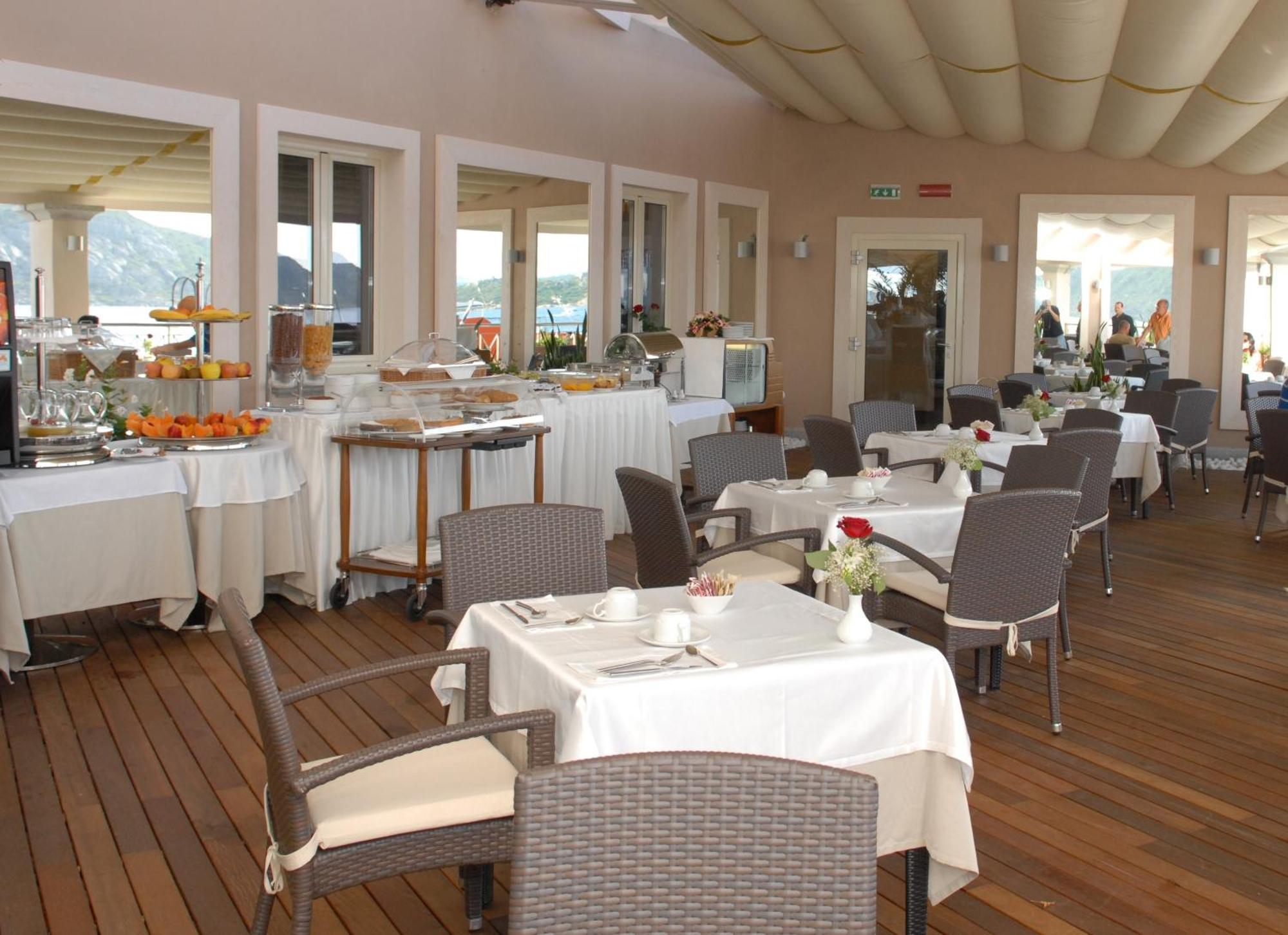 Hotel Excelsior Λα Μανταλένα Εξωτερικό φωτογραφία