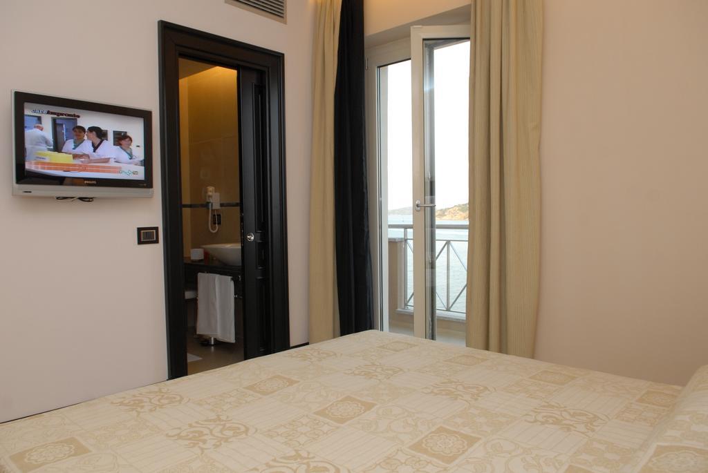Hotel Excelsior Λα Μανταλένα Εξωτερικό φωτογραφία