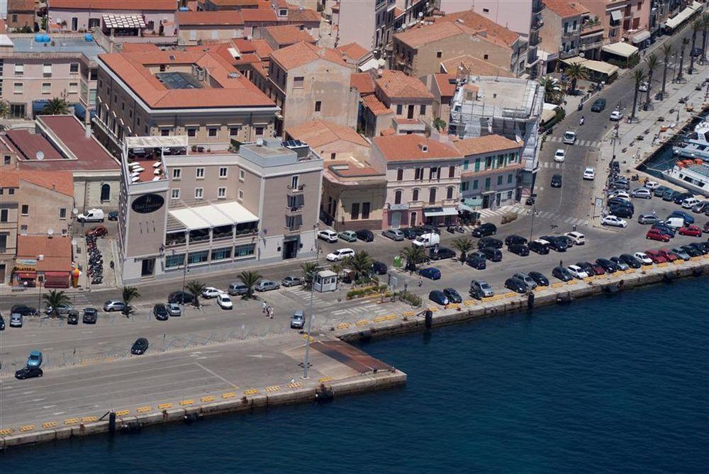 Hotel Excelsior Λα Μανταλένα Εξωτερικό φωτογραφία