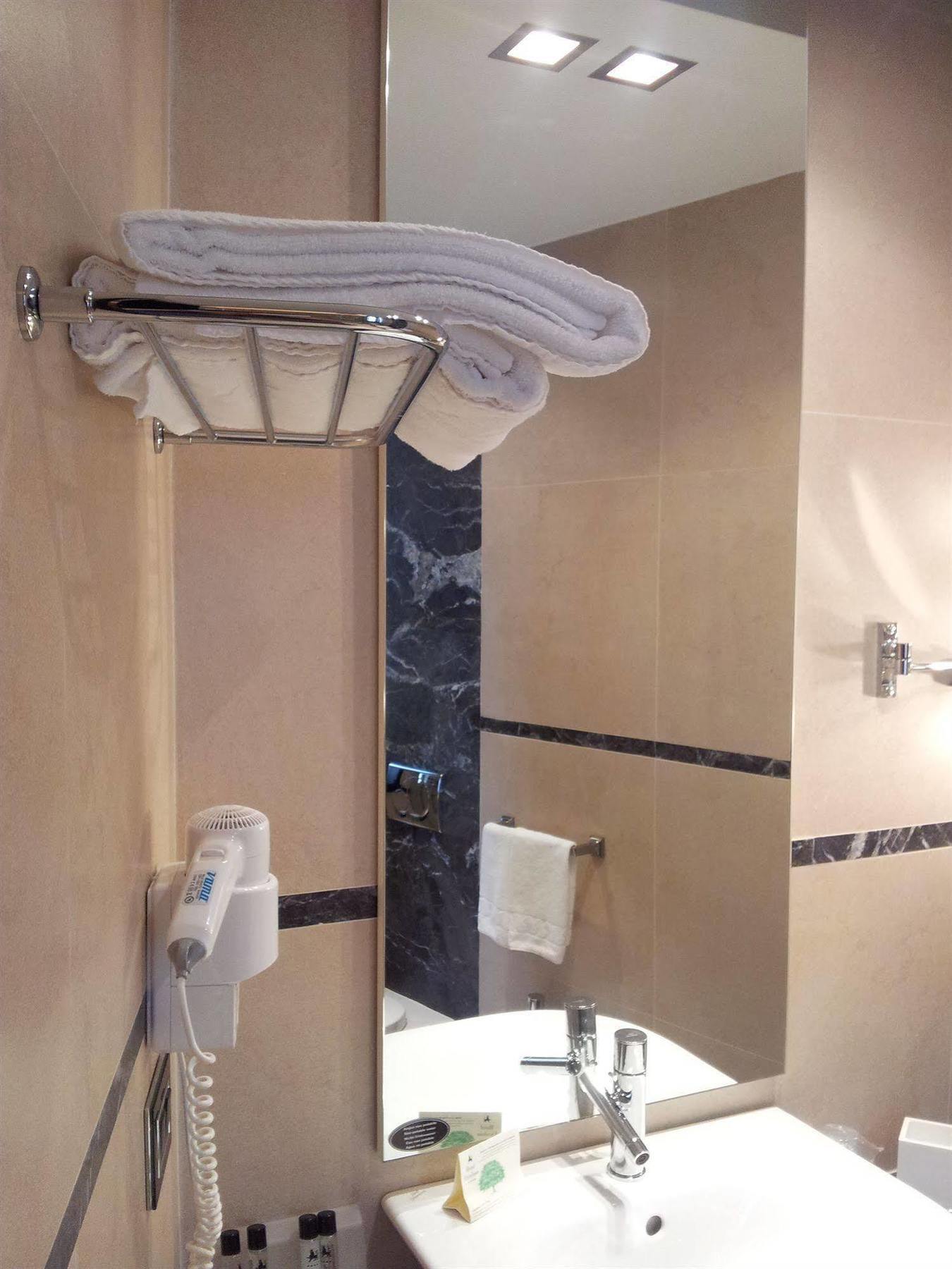 Hotel Excelsior Λα Μανταλένα Εξωτερικό φωτογραφία