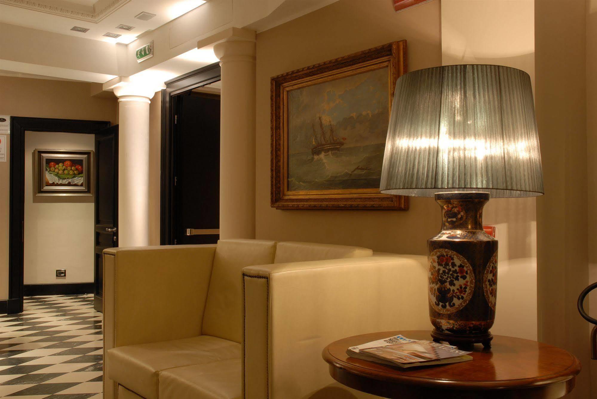 Hotel Excelsior Λα Μανταλένα Εξωτερικό φωτογραφία
